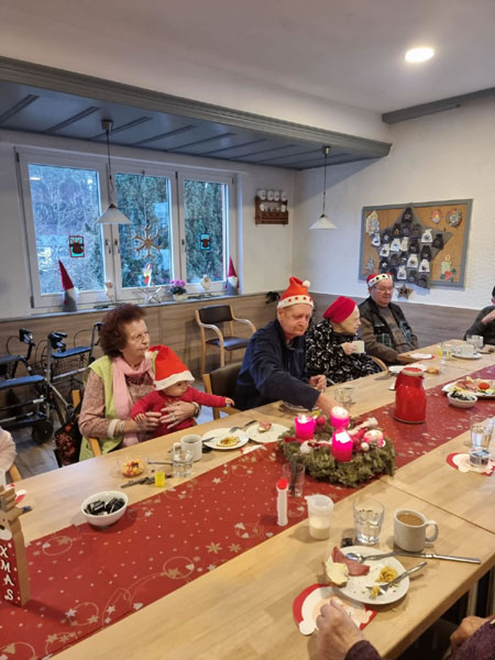 Weihnachten 2022 im Seniorenheim Sonnenblick