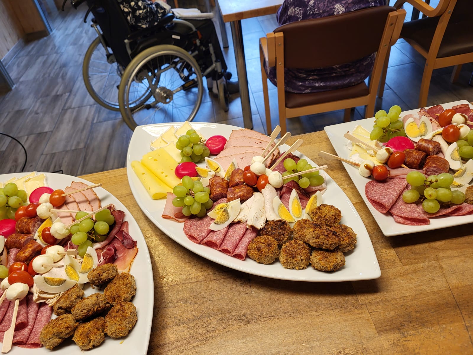 Osterfruehstueck im Seniorenheim Sonnenblick 2025